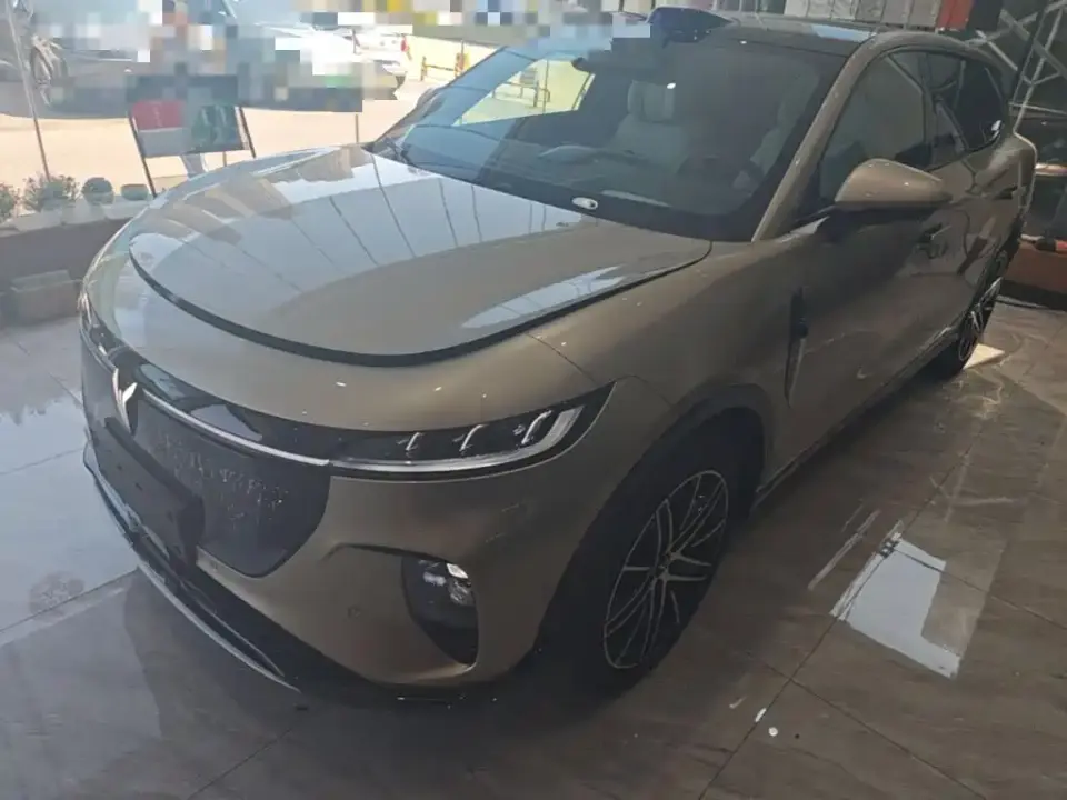 Voyah Auto Voyah Zhiyin Model 2WD Huawei Qiankun Edition 2025