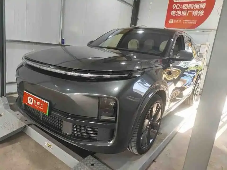 Li Auto Li L8 Pro 2023