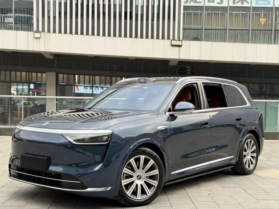 AITO Wenjie AITO M8 Range Extender Max+ Edition 53.4kWh 5-seater 2025