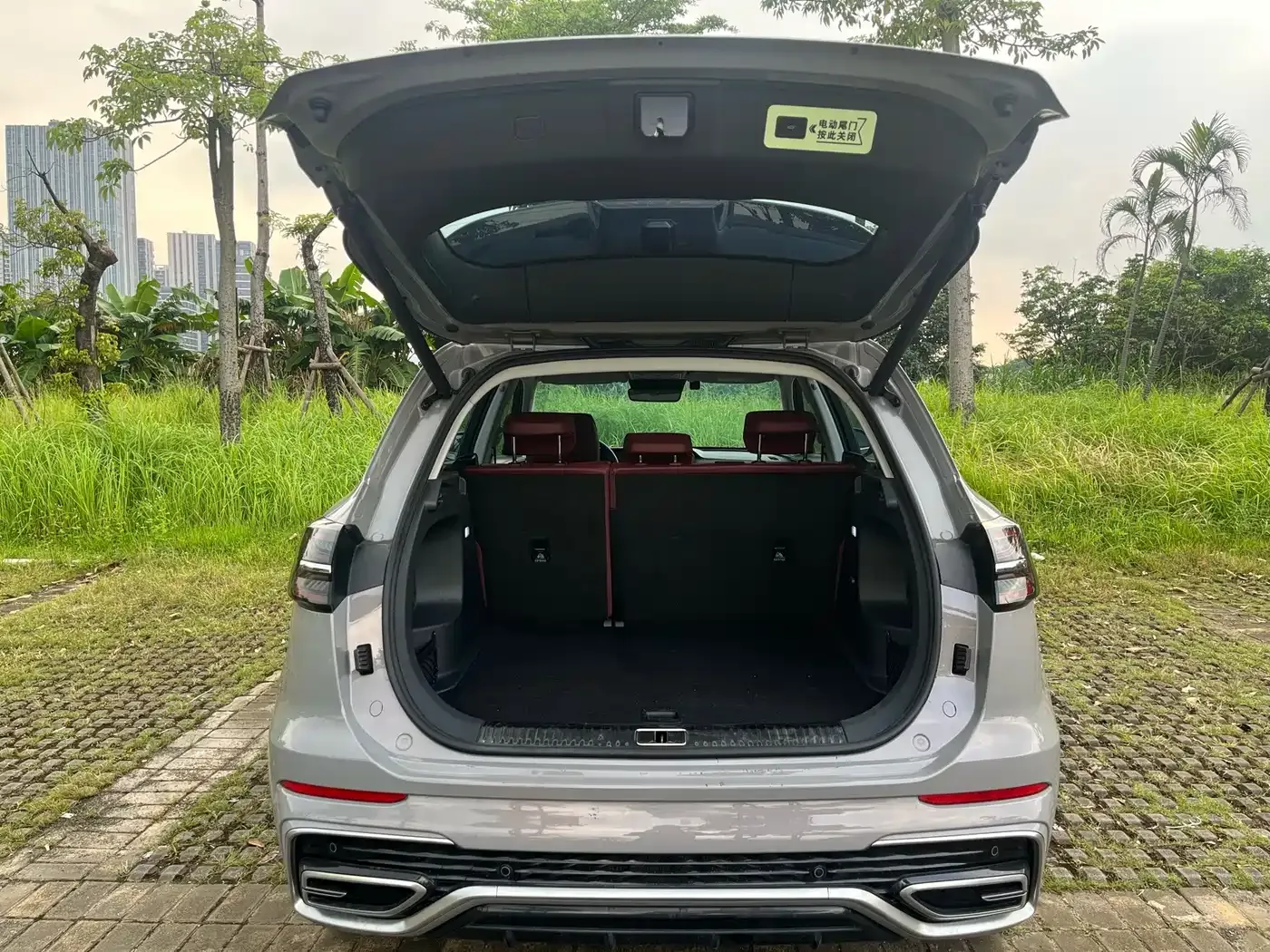 Hongqi HS5 2.0T Flag Enjoy Pro Edition 2023 — фото 27
