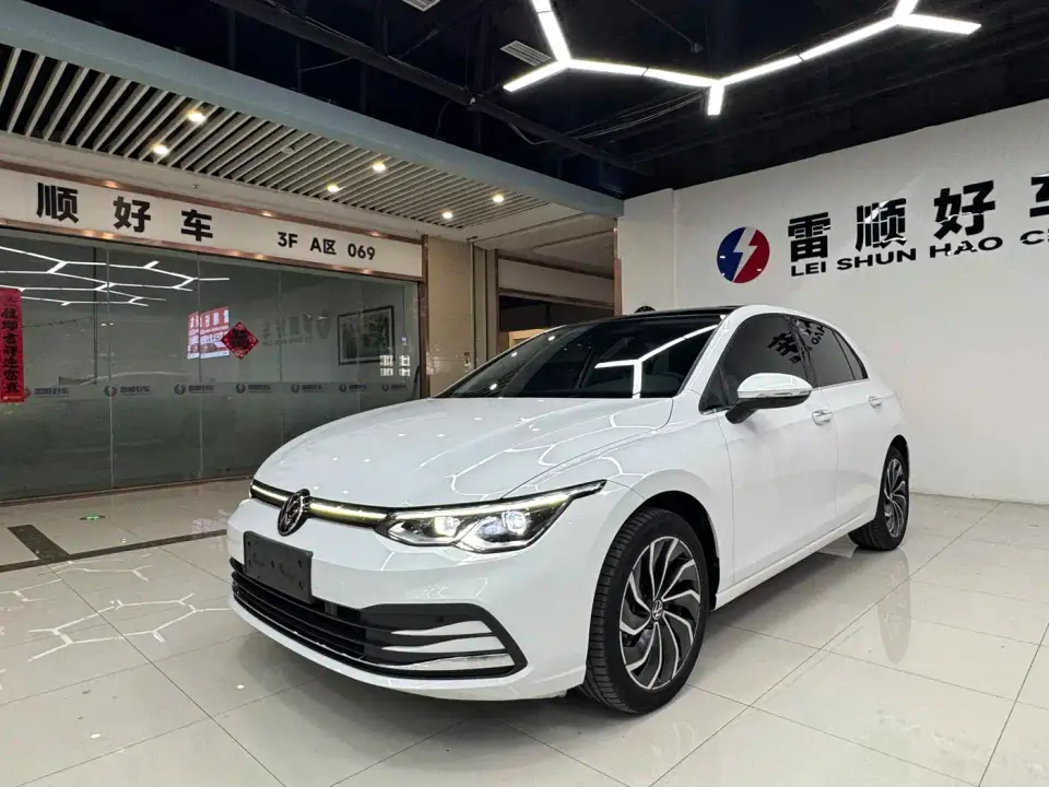 Volkswagen Golf Facelift 280TSI DSG Pro 2024