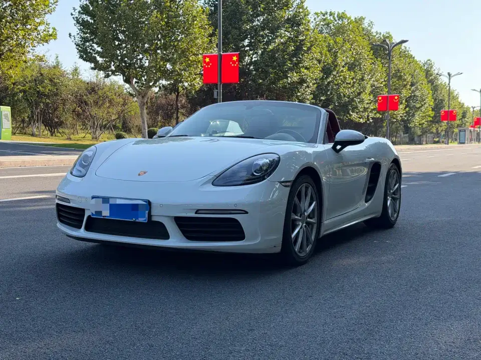 Porsche 718 Boxster 2.0T 2024
