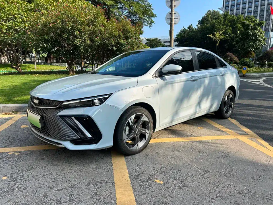 Geely Emgrand L HiP 1.5TD-DHT Pro 100KM Super Rui 2022