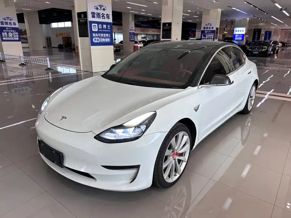 Tesla Model 3 Long Range Rear-Wheel Drive 2021