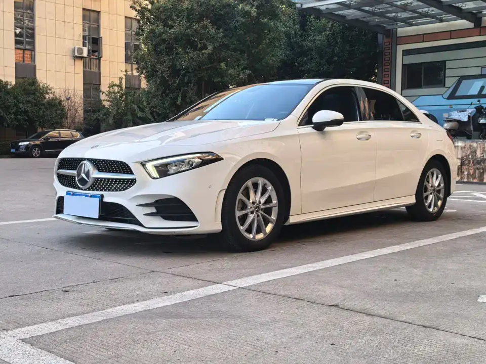 Mercedes-Benz A-Class A 200 L Sport Sedan Dynamic 2022