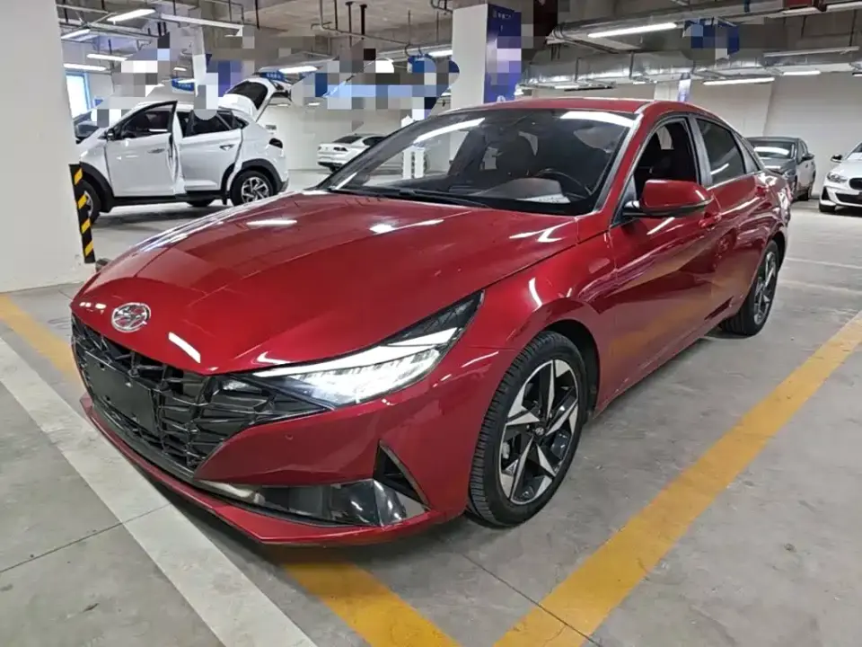 Hyundai Elantra 240TGDi DCT LUX Premium Edition 2021