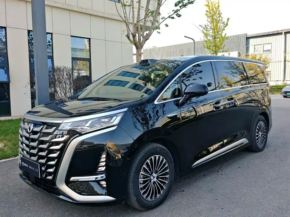 Denza D9 DM-i Smart Driving Edition 1020 AWD Flagship 2026