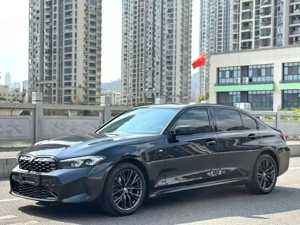 BMW 3 Series 325Li M Sport Package 2022