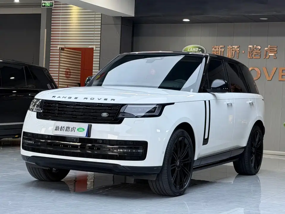 Land Rover Range Rover 3.0 L6 360PS Golden Age Edition 2023