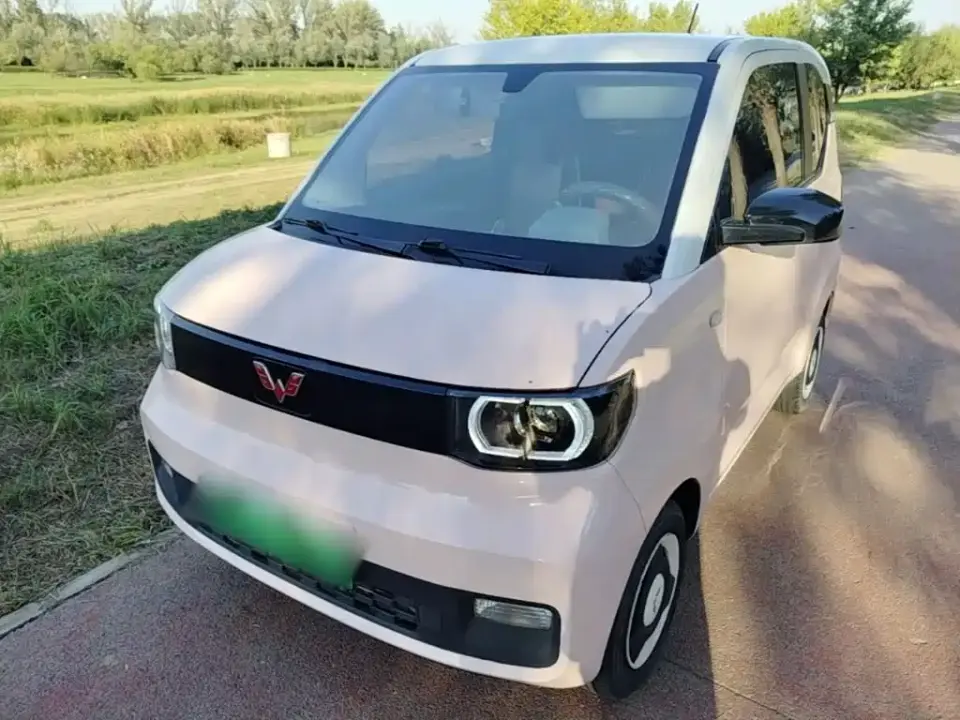 Wuling Motors Hongguang MINIEV Macaron Premium LFP 2022