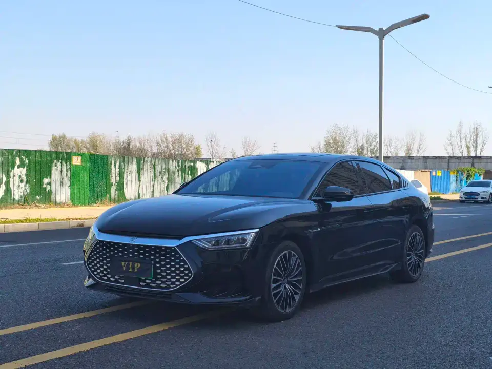 BYD Han DM-i 121KM Premium 2022