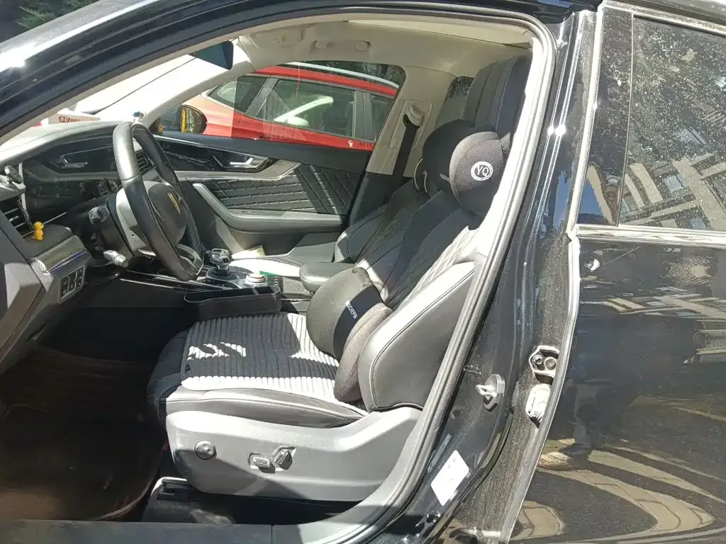 Hongqi HS5 2.0T Smart Connect Enjoy Edition 2021 — фото 16