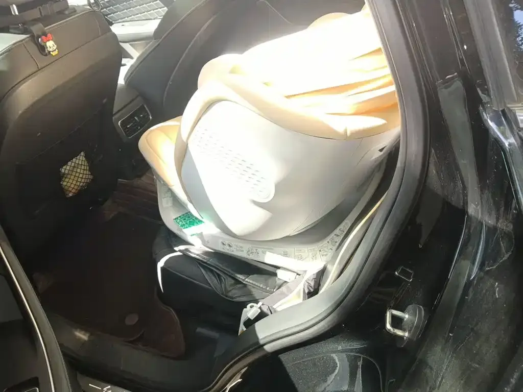 Hongqi HS5 2.0T Smart Connect Enjoy Edition 2021 — фото 18