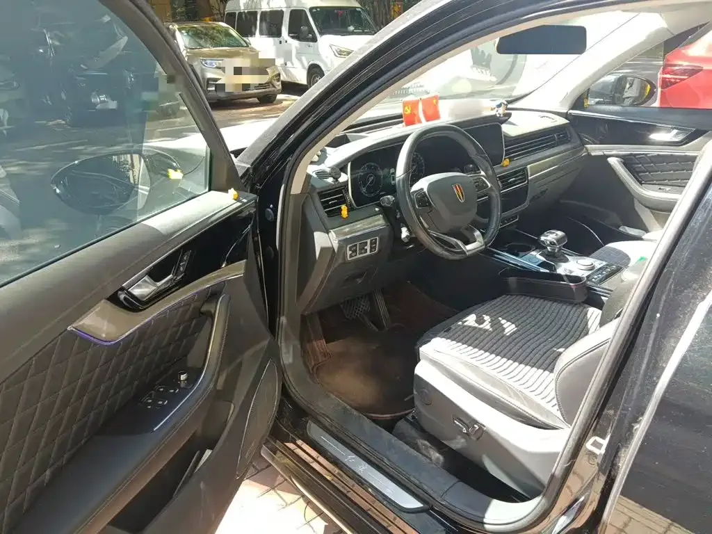 Hongqi HS5 2.0T Smart Connect Enjoy Edition 2021 — фото 17