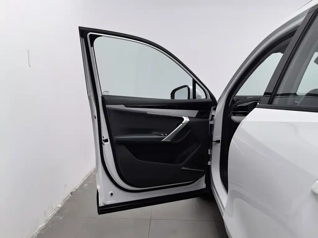 Geely Boyue L 1.5TD DCT Glory Edition 2024 — фото 8
