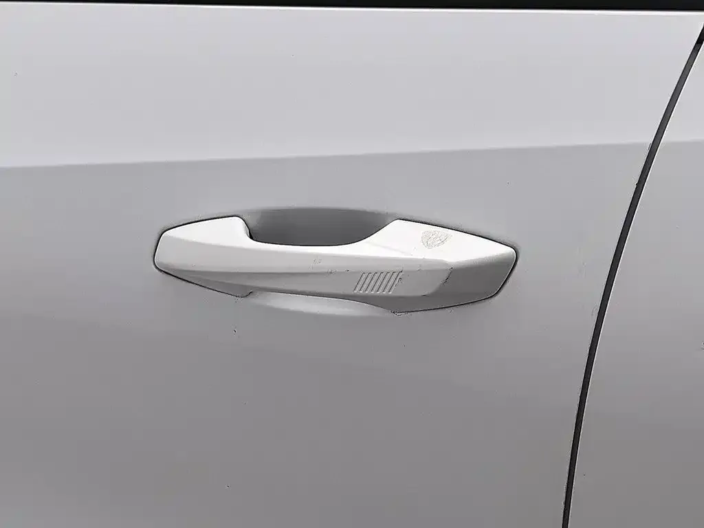 Geely Boyue L 1.5TD DCT Glory Edition 2024 — фото 18