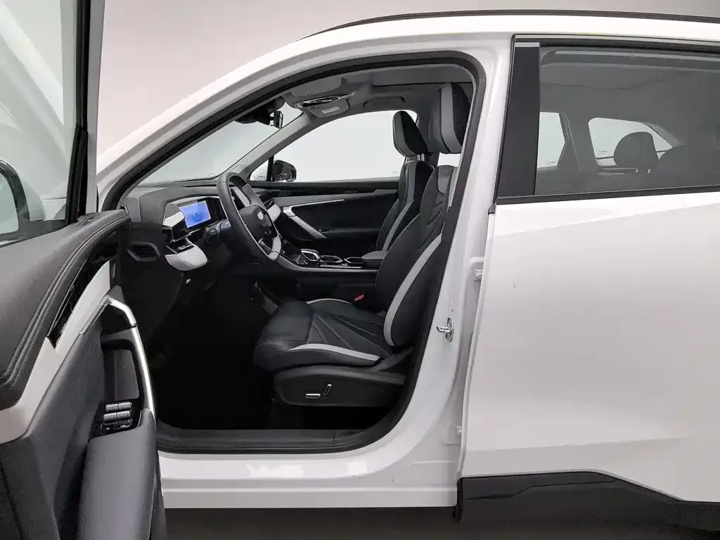 Geely Boyue L 1.5TD DCT Glory Edition 2024 — фото 10