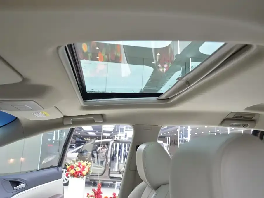 Buick GL8 28T Luxury Model China VI 2020 — фото 12