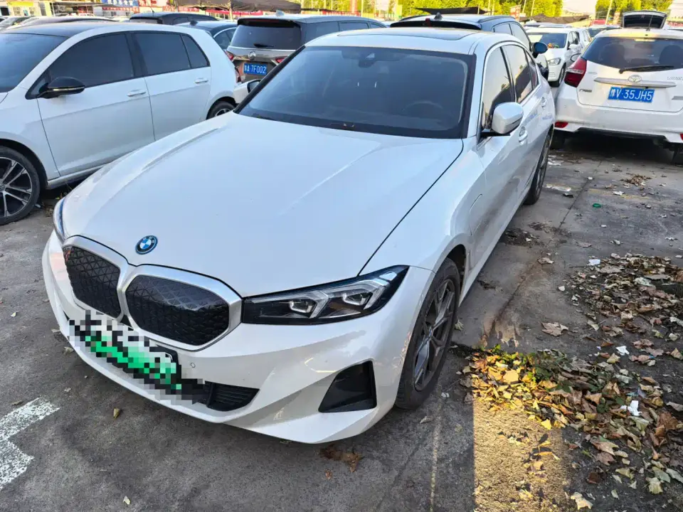 BMW i3 eDrive 35 L 2025