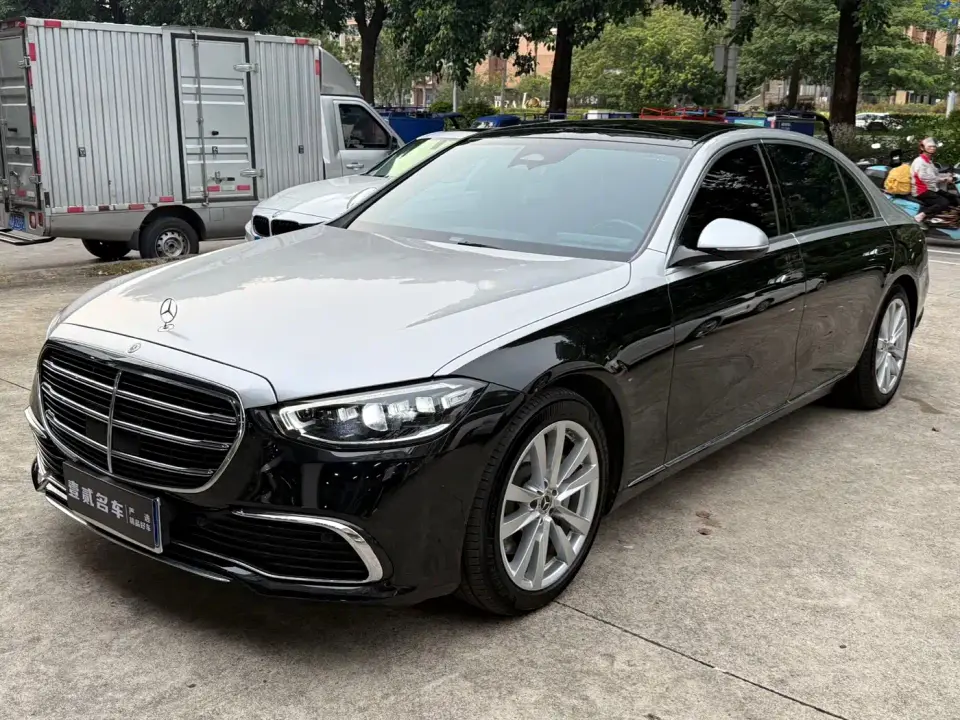 Mercedes-Benz S-Class Model S 400 L Luxury Edition 2023
