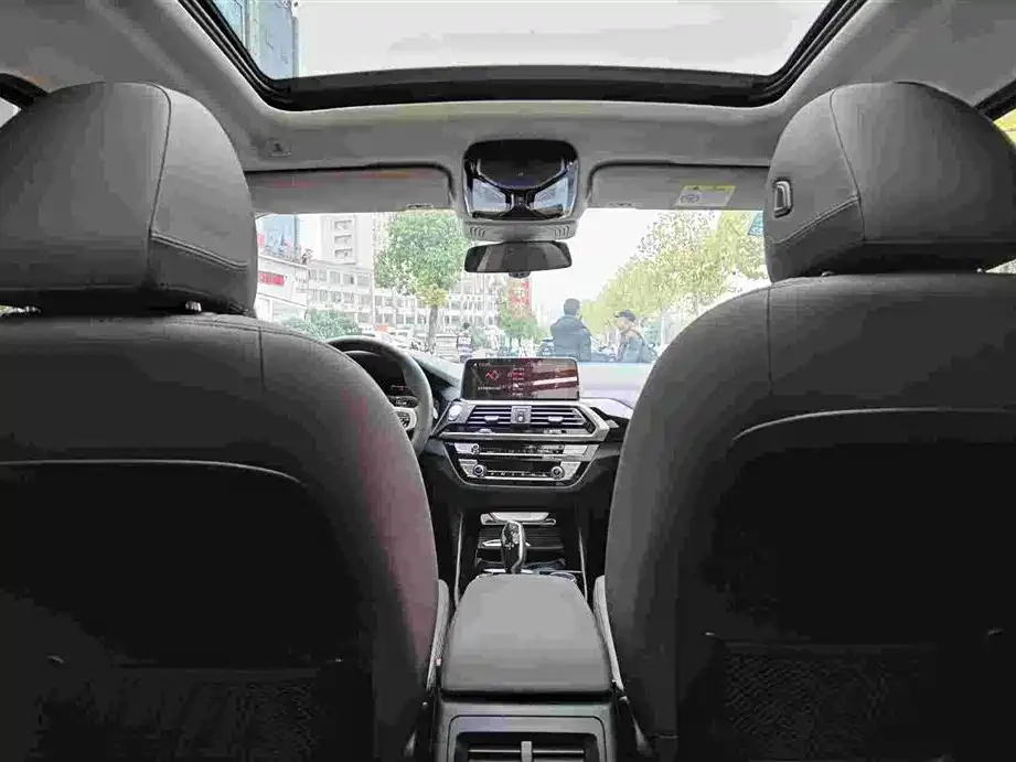 BMW X3 xDrive25i M Sport Package 2020 — фото 12