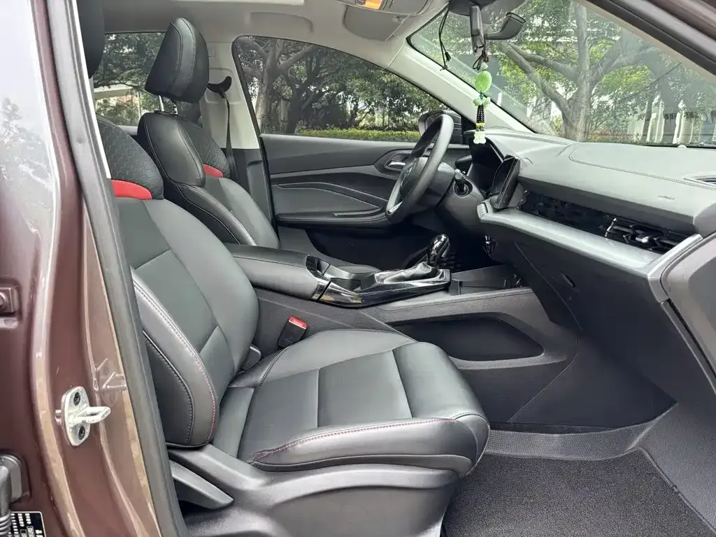 MG MG5 180DVVT CVT Youth Luxury Edition 2022 — фото 25