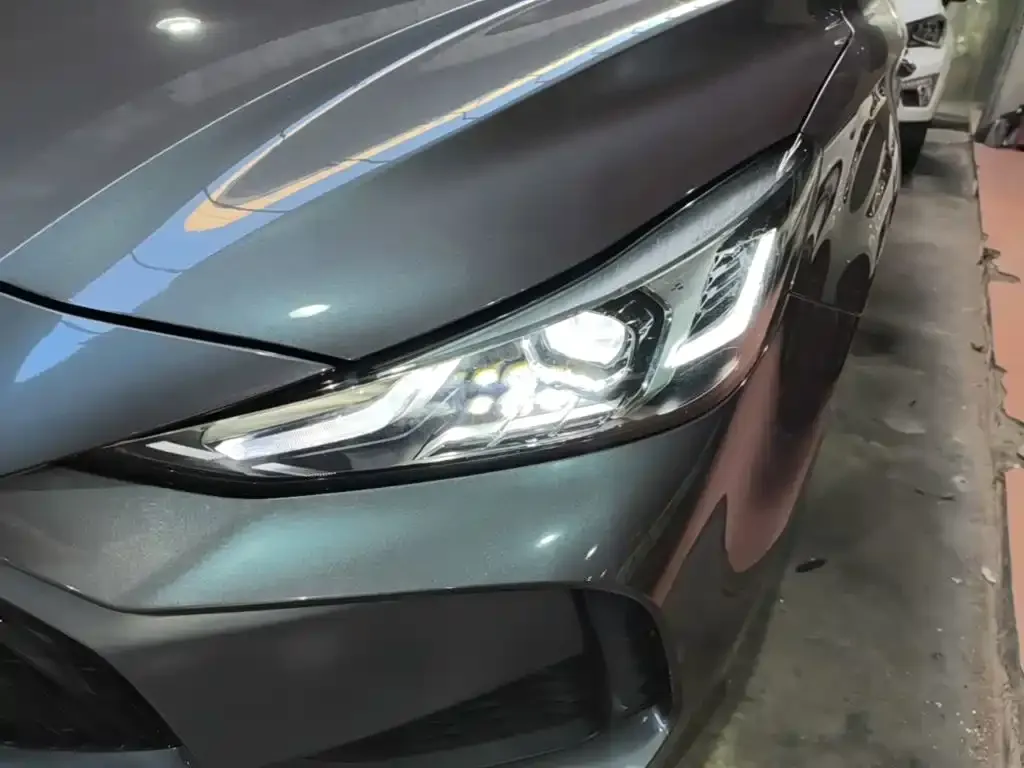 MG MG5 180DVVT CVT Youth Luxury Edition 2022 — фото 24