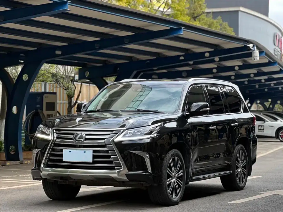 Lexus LX 570 Peak Special Edition 2020