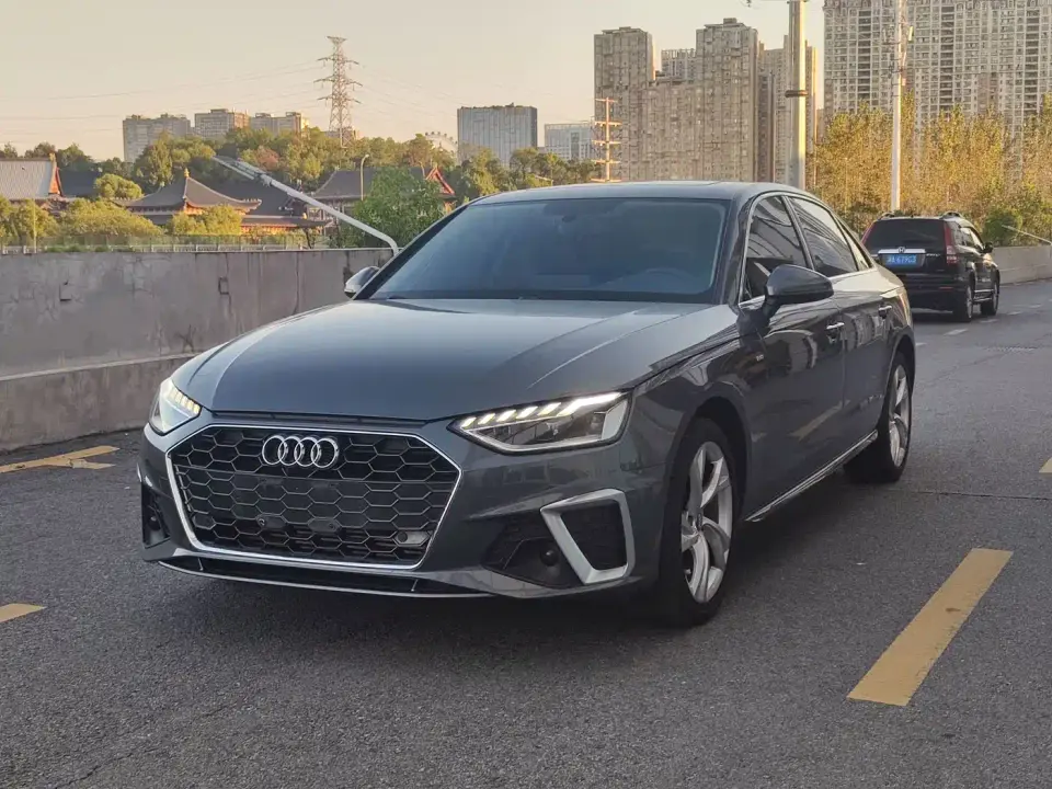 Audi A4L 40 TFSI Fashion Dynamic Edition 2021