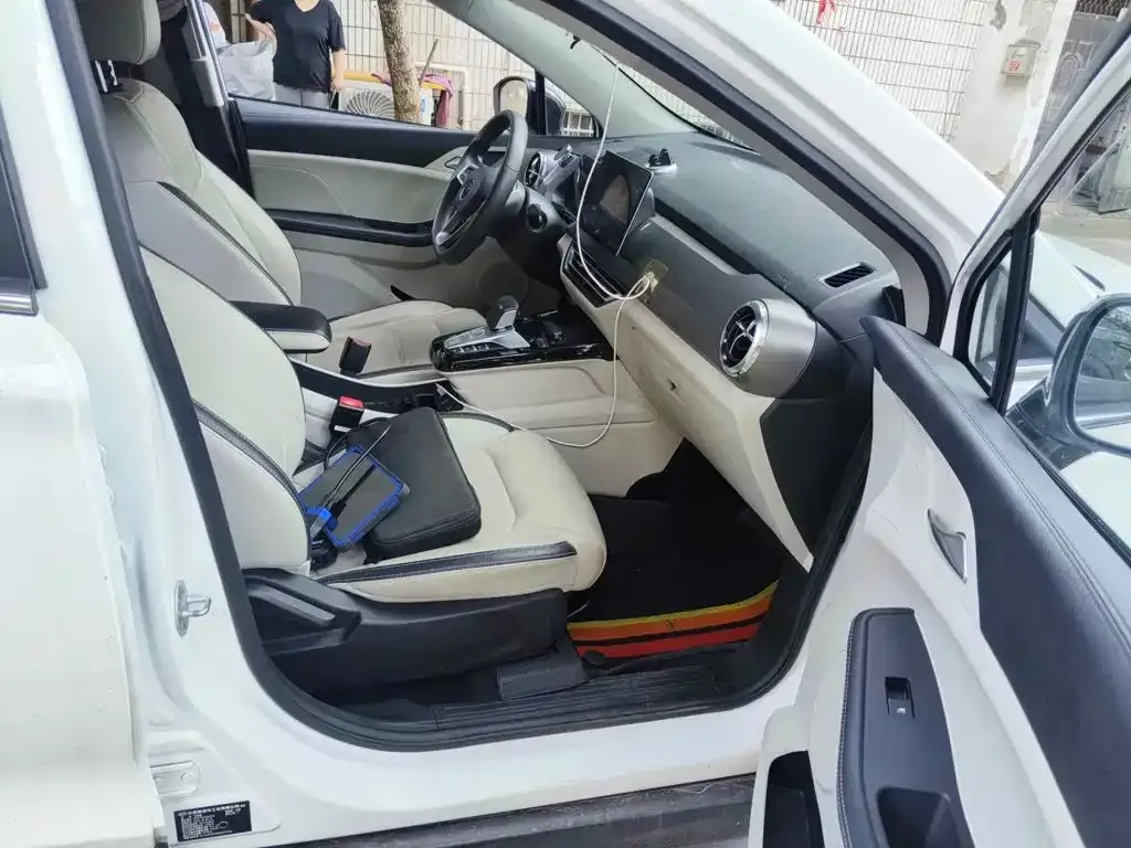 BYD Yuan Pro 401KM Luxury Model 2021 — фото 10