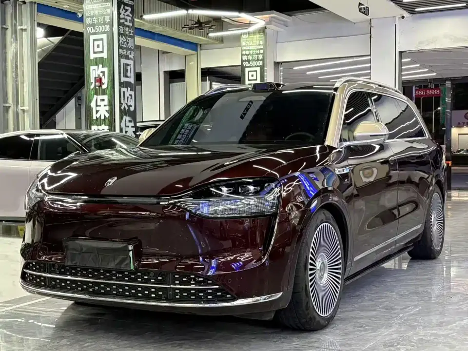 AITO Wenjie AITO M9 Extended Range Ultra 52kWh 6-Seater 2025