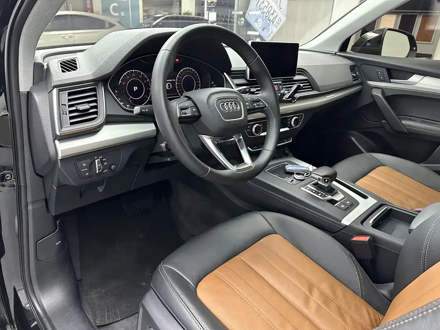 Audi Q5L 40 TFSI Prestige Progressive 2020 — фото 10