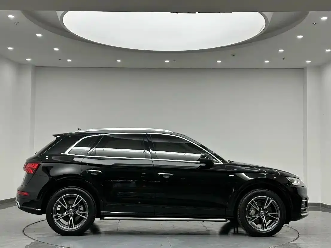 Audi Q5L 40 TFSI Prestige Progressive 2020 — фото 5