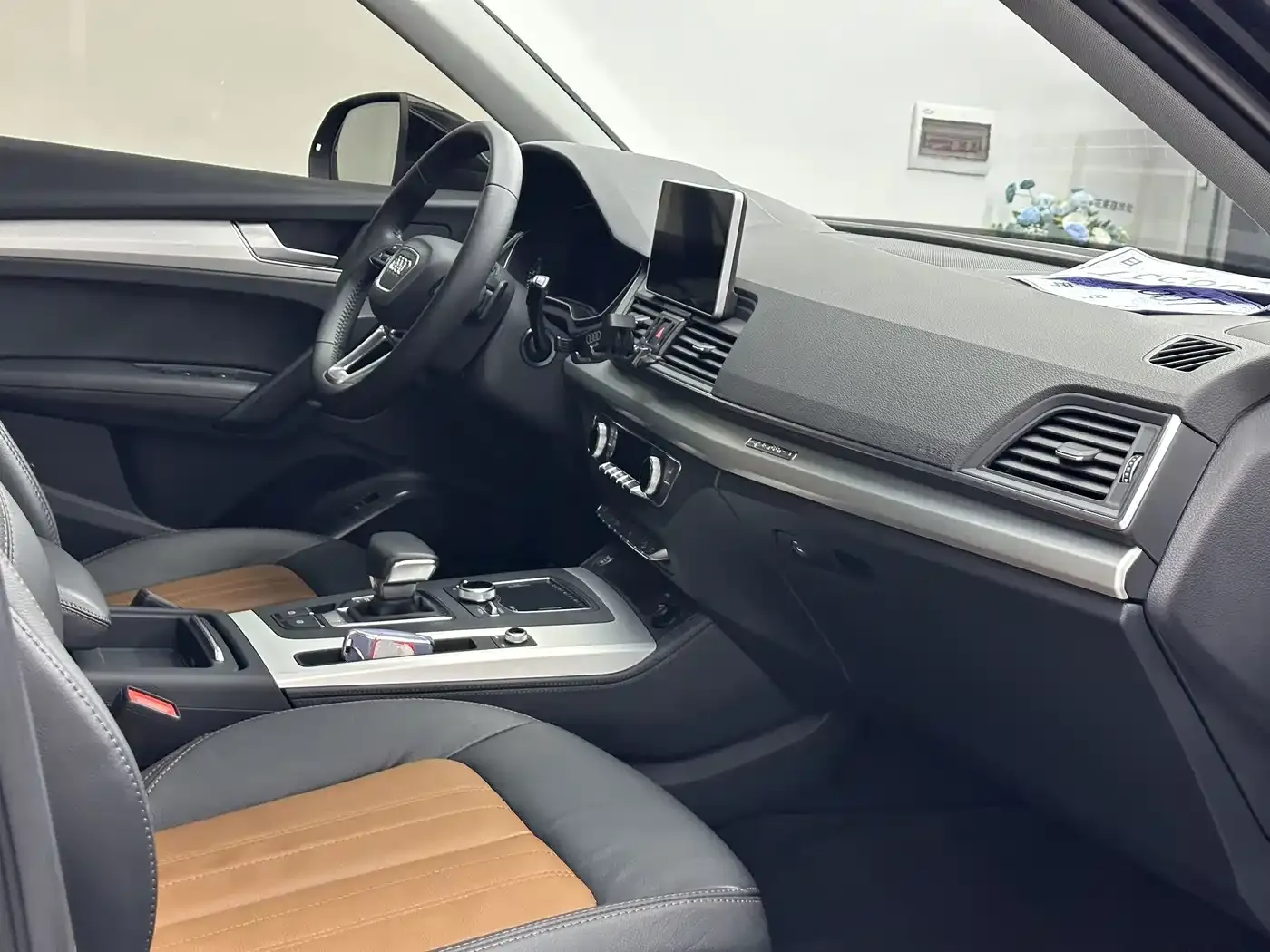Audi Q5L 40 TFSI Prestige Progressive 2020 — фото 18