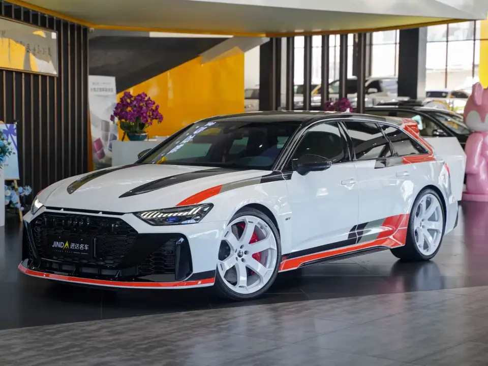 Audi RS 6 RS 6 Avant GT 2025