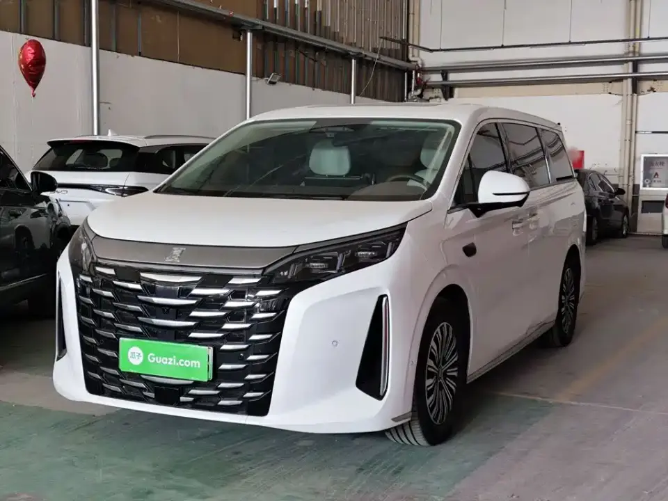 BYD Xia DM-i 1.5T 180km Excellence 2025