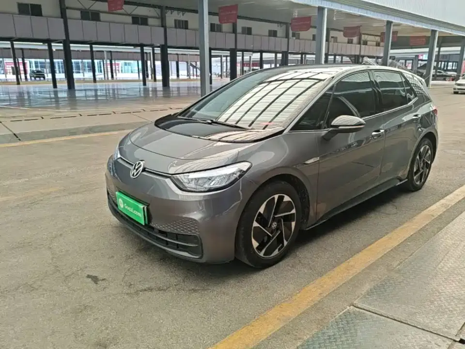 Volkswagen ID.3 Outstanding Edition 2024