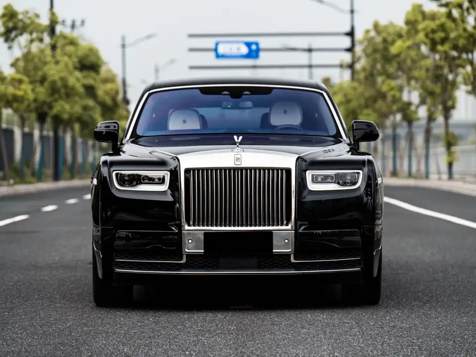 Rolls-Royce Phantom 6.7T Standard Wheelbase Version 2020