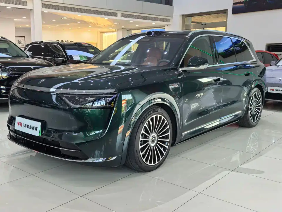 AITO Wenjie AITO M8 Extended Range Ultra 53.4kWh 6-Seater 2025