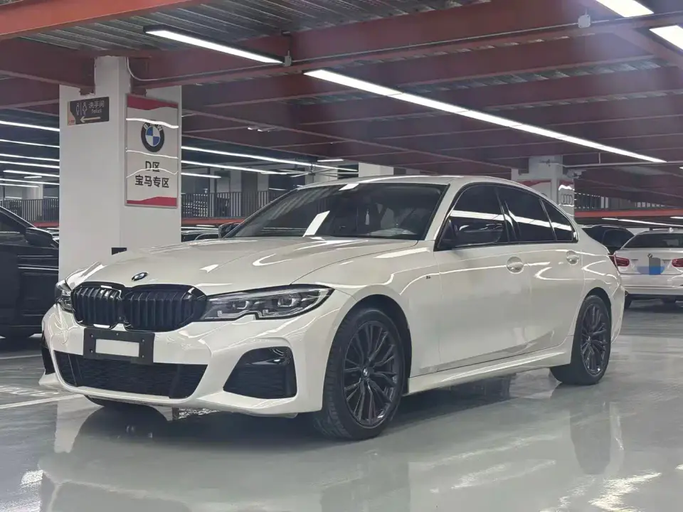 BMW 3 Series 325i M Sport Night Edition 2021