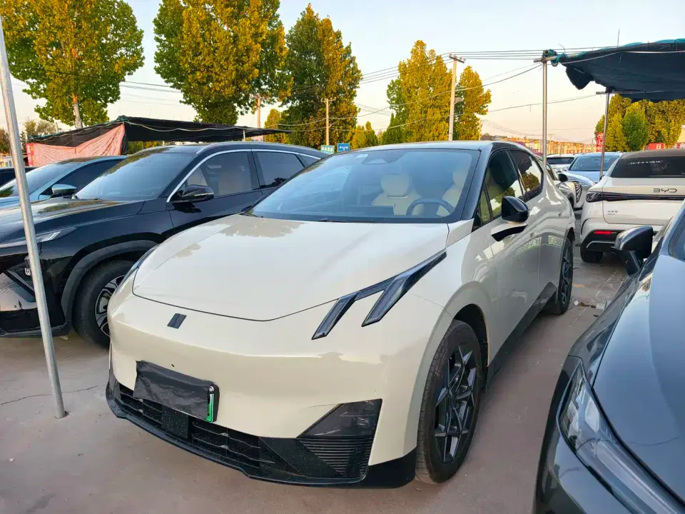 Lynk & Co Z20 530km RWD Max 2025