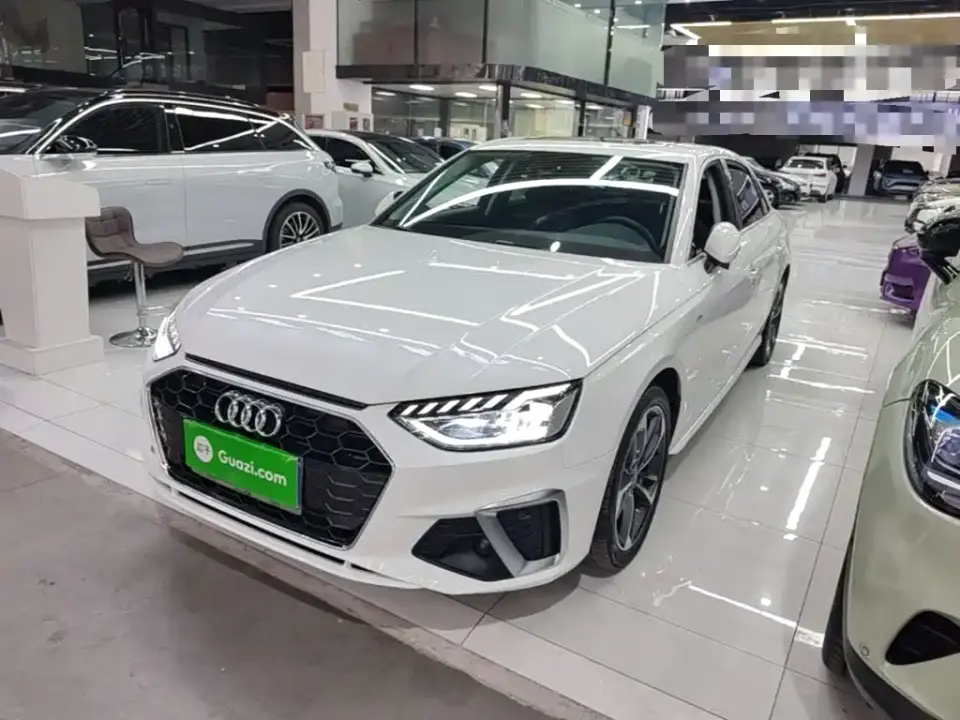 Audi A4L 40 TFSI Fashion Dynamic Edition 2021