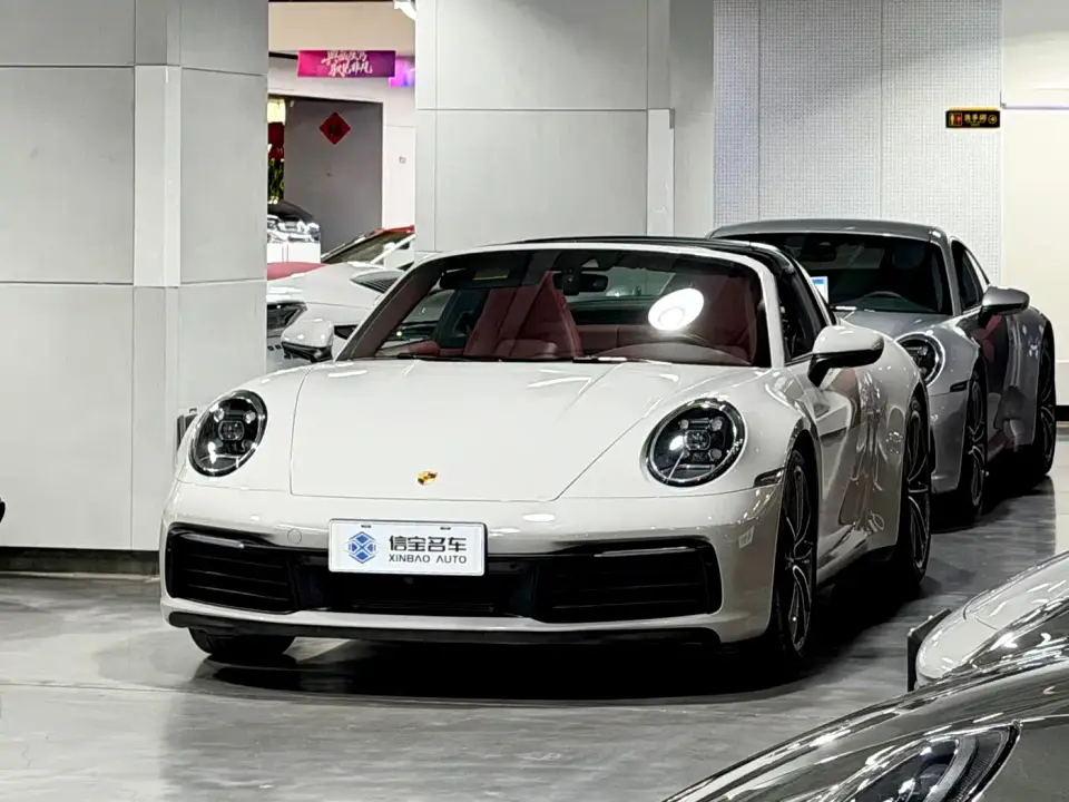 Porsche 911 Targa 4 3.0T 2023
