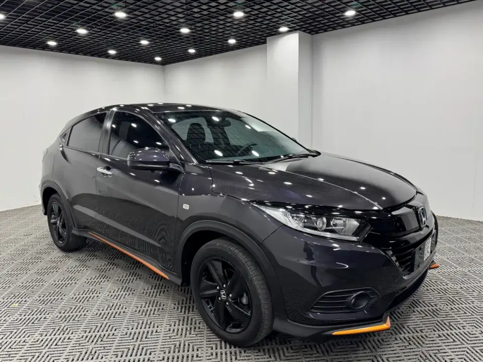 Honda Vezel 1.5L CVT Phantom Night Pioneer Edition 2022