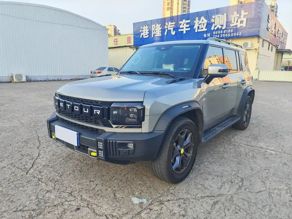 Jetour Traveler Model 2.0T 4WD Cross PRO 2023