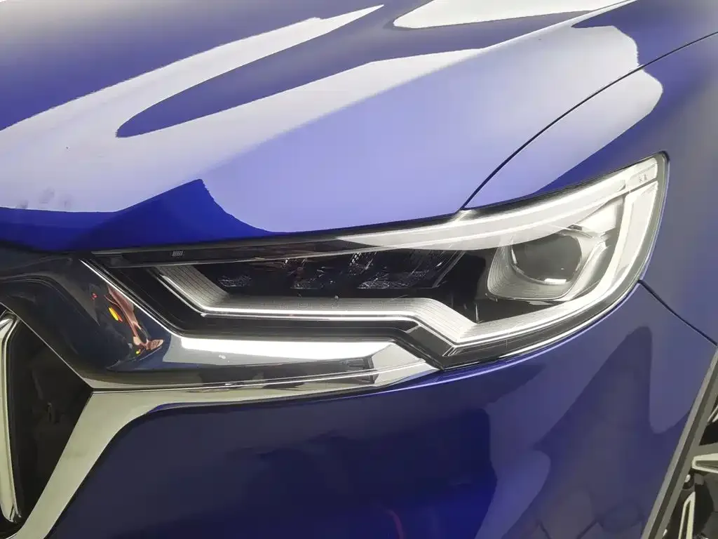 Hongqi HS5 Facelift 2.0T Smart Flag Enjoyment Edition 2022 — фото 7