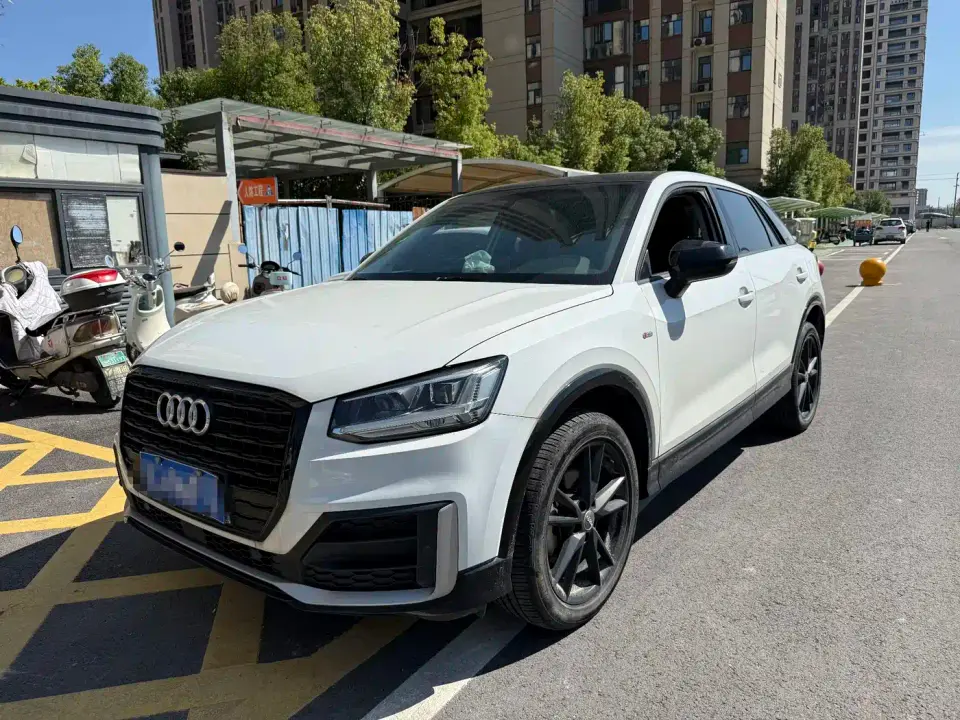 Audi Q2L 35 TFSI Progressive Dynamic 2021