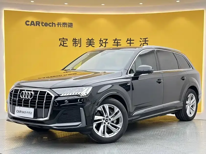 Audi Q7 45 TFSI quattro S line Sport 2024