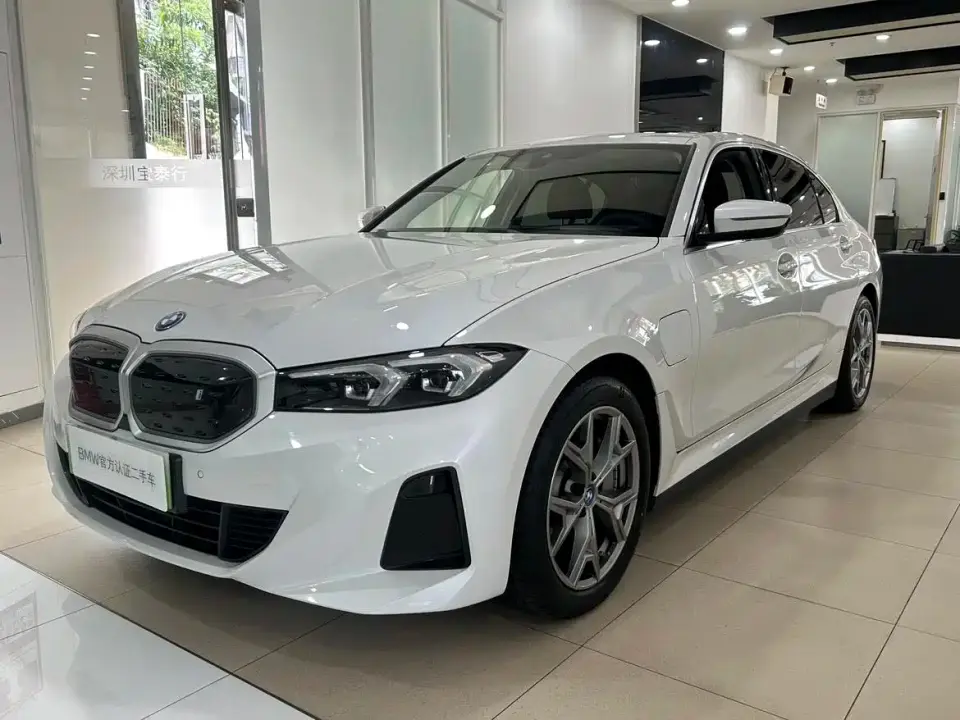 BMW i3 eDrive 35 L 2024