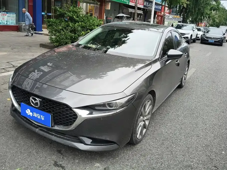 Mazda Mazda3 Axela 2.0L Automatic Quality Glamour 2021
